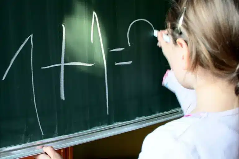 ما هي أفضل طريقة لتدريس الرياضيات؟